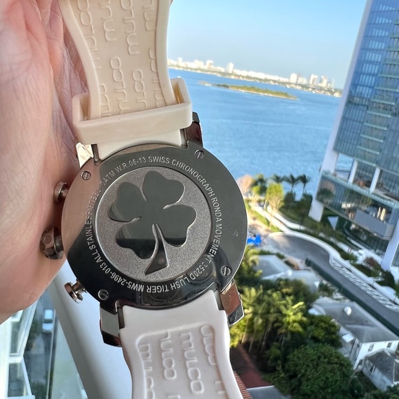 Mulco Tiger Lush Watch in white - Picture 2 of 3
